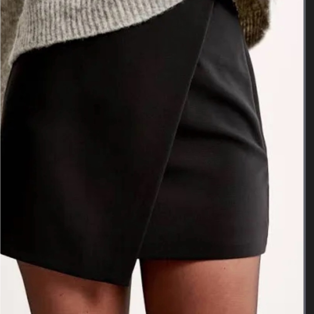 Abercrombie Wrap Skort
